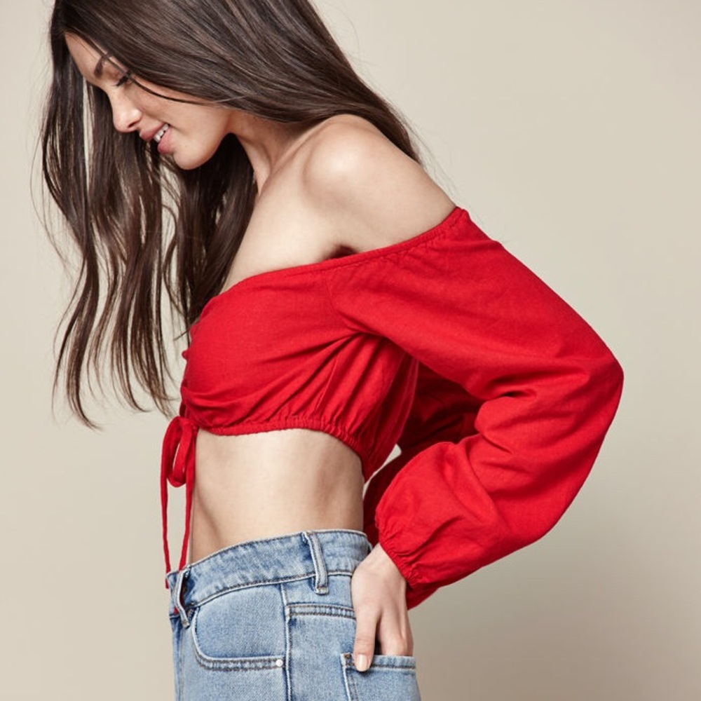 Red Long Sleeve Cinched Off-the-Shoulder Crop Top - Picture 3 of 4